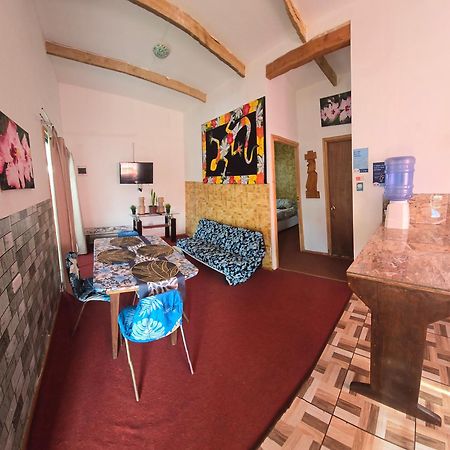 Cabanas Henua Roa ハンガ・ロア エクステリア 写真
